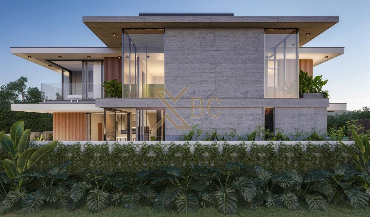 Casa à venda no Colinas de Camboriú, no Bairro Tabuleiro em Camboriú!