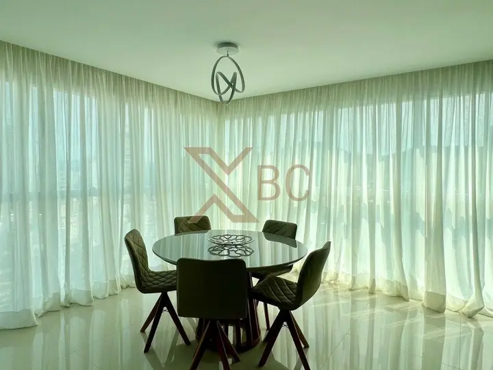 Apartamento Mobiliado para alugar e para Locação no Elleganza Tower - Centro/Norte de Balneário Camboriú
