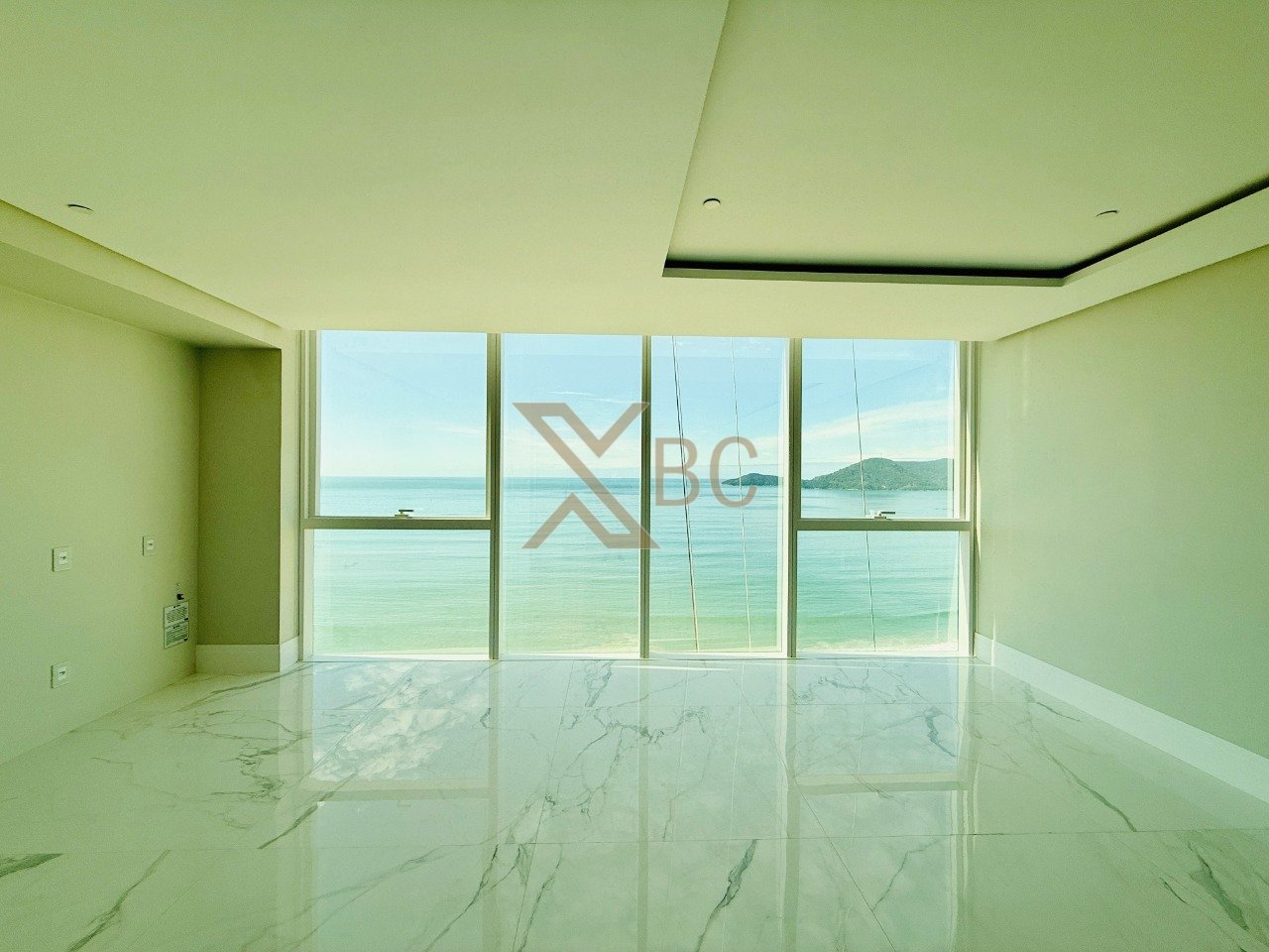 Boreal Tower FG - Apartamento frente mar com vista panorâmica em Balneário Camboriú