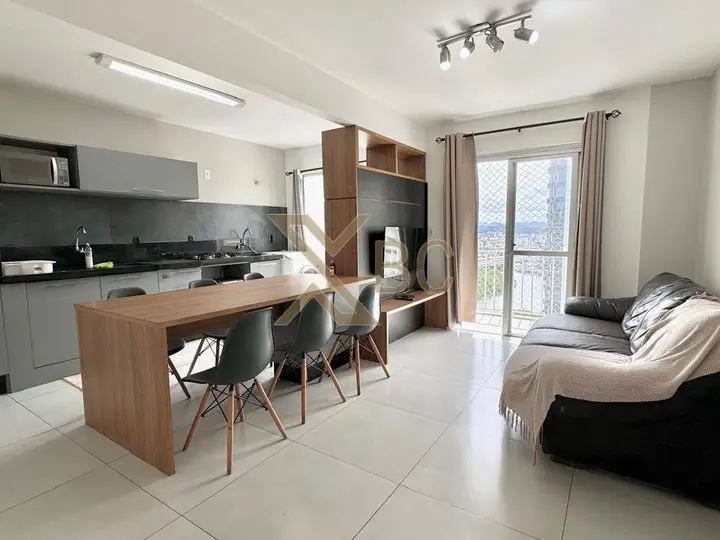 Edifício Santos Dumont - Apartamento Quadra Mar no Centro de Balneário Camboriú