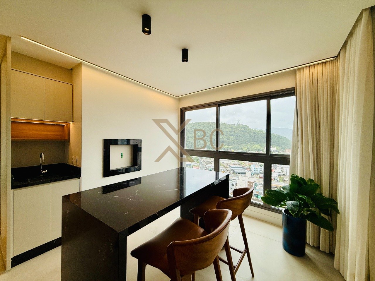 Home Square Residence - Centro | Apartamento à venda com 3 suítes e vista para o Cristo Luz em Balneário Camboriú