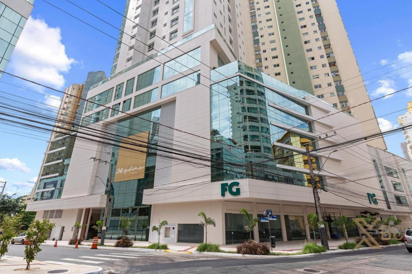 Apartamento com quatro suítes, sendo uma master e três vagas de garagem à venda na Barra Norte em Balneário Camboriú!
