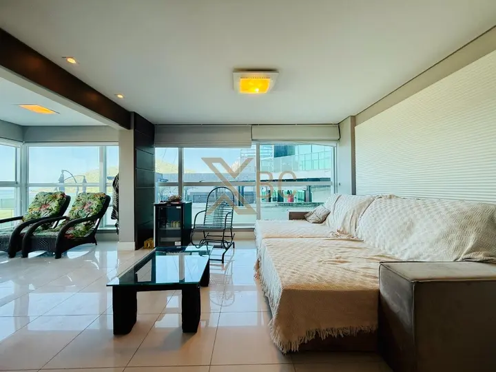 Edifício Acqua Residence - Frente Mar em Balneário Camboriú