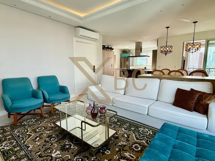 Parigi Residenza | Apartamento à Venda na Quadra do Mar em Balneário Camboriú
