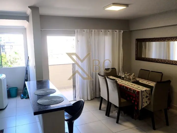 Edifício Mar Vermelho no Bairro Nações em Balneário Camboriú - Apartamento à Venda em Localização Estratégica