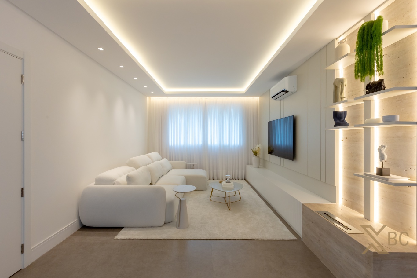 Apartamento Novo e Mobiliado à Venda no Edifício Villa Alba - Centro de Balneário Camboriú | 4 Suítes e 3 Vagas