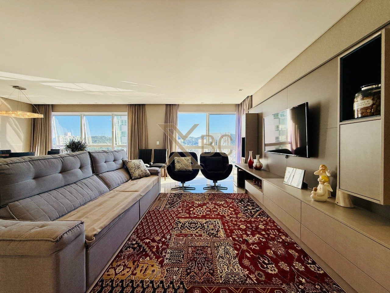 Acqualina Residence - Apartamento de alto padrão com 4 suítes na quadra mar de Balneário Camboriú