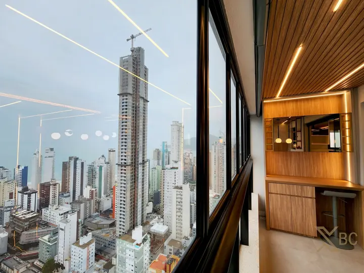 Apartamento Mobiliado à Venda no Edifício Argos Residence - Centro Sul de Balneário Camboriú