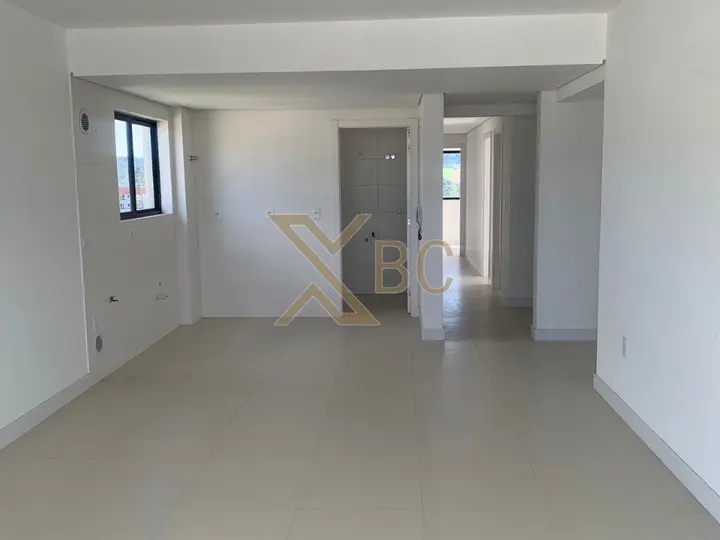 Edifício Alpha Uno - Apartamento com 3 suítes no Centro de Camboriú