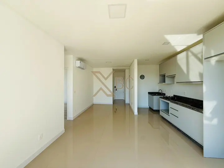 Apartamento para Aluguel no Centro de Camboriú