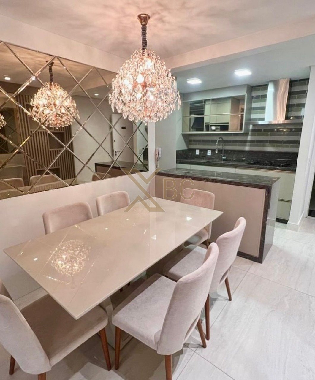 Atlântico Shopping Residence - Apartamento à Venda no Centro de Balneário Camboriú