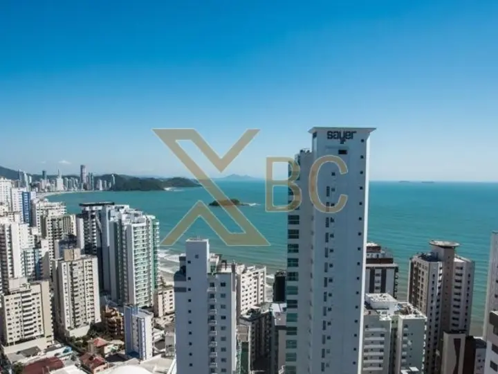 Apartamento à Venda no Edifício Four Seasons em Balneário Camboriú
