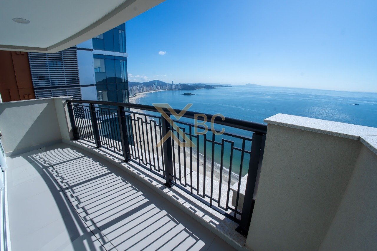 Aurora Exclusive Home - Frente Mar | Apartamento mobiliado com 5 suítes na Avenida Atlântica em Balneário Camboriú