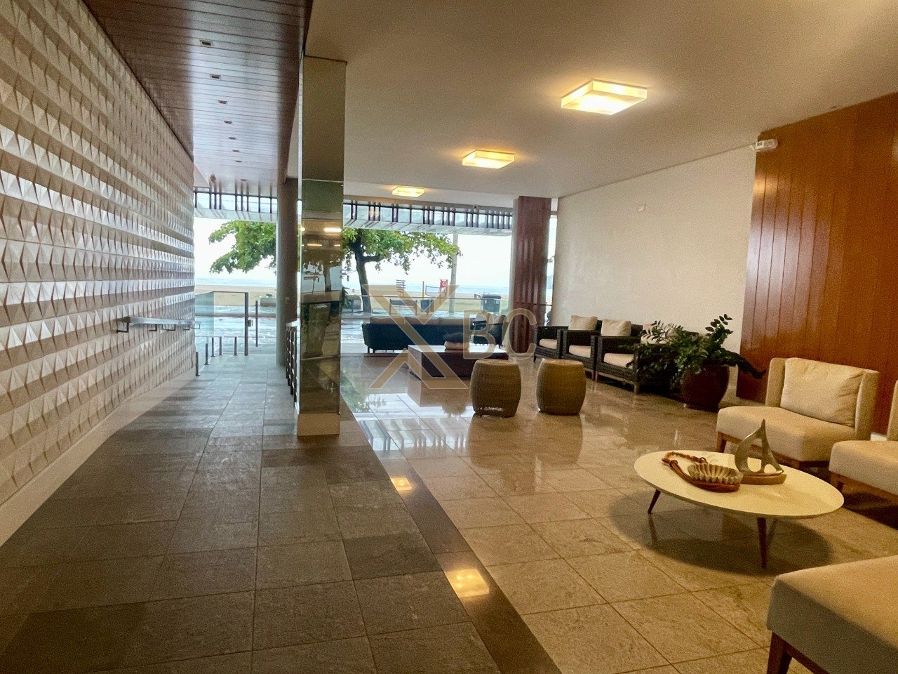 Apartamento a venda no Edifício Império do Sol - Avenida Atlântica, em Balneário Camboriú