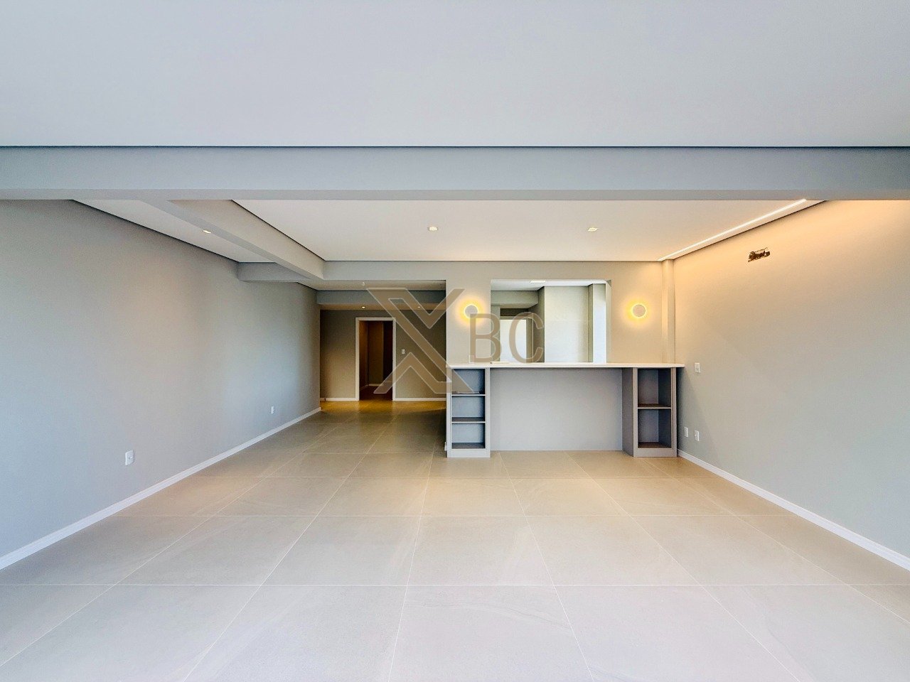 Condomínio Residencial Notre Dame - Apartamento frente mar em Balneário Camboriú