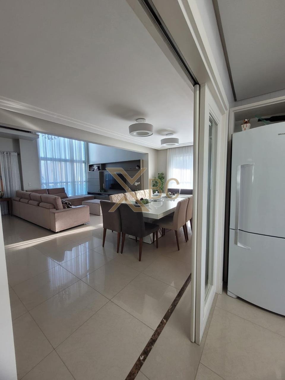 Apartamento à venda no Edifício Vermont - Centro de Balneário Camboriú