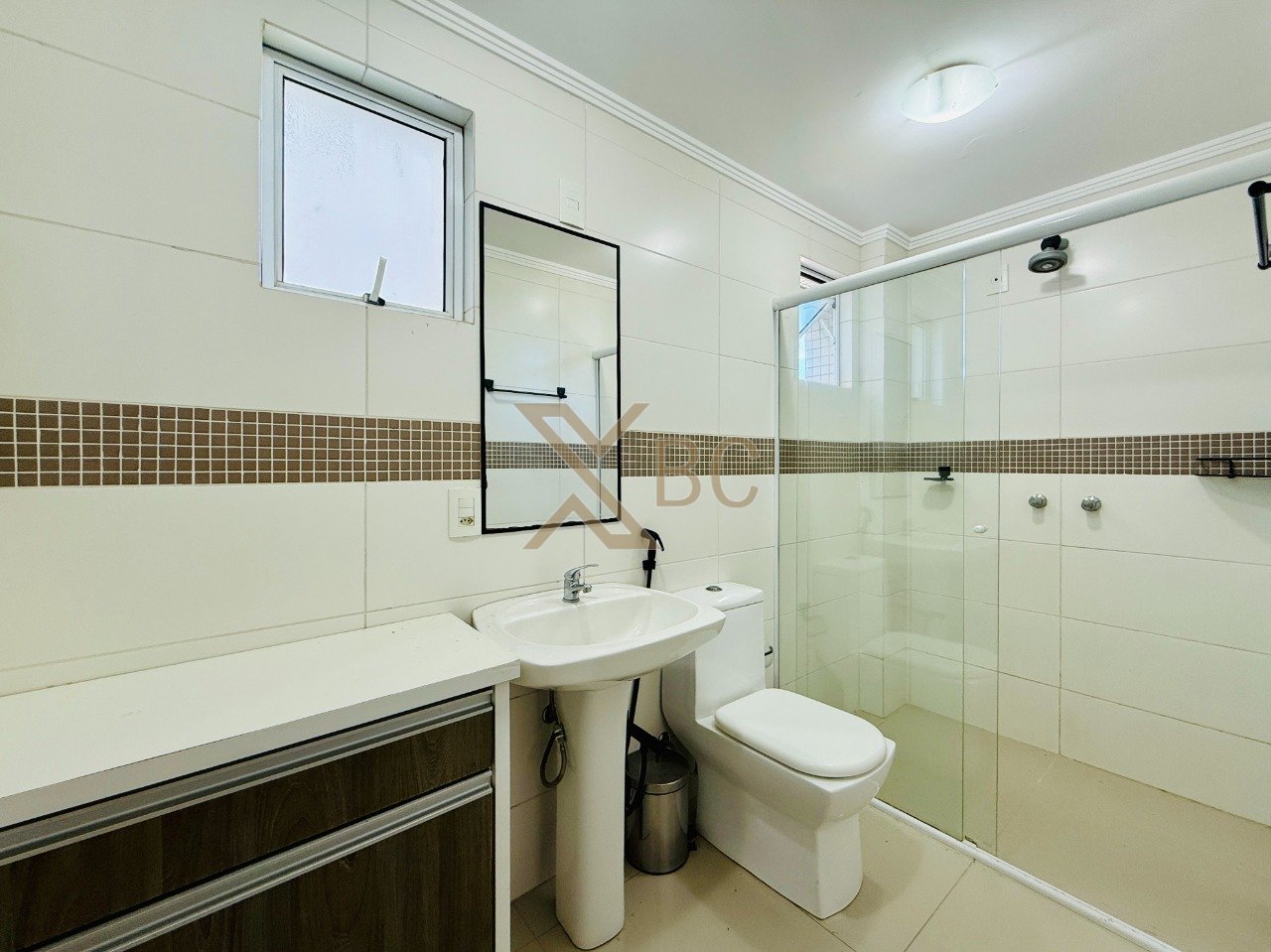 Apartamento à Venda e para à venda no Edifício Emerald - Praia Brava, Balneário Camboriú