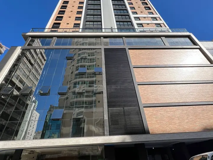 Edifício Sun Beach - Centro de Balneário Camboriú
