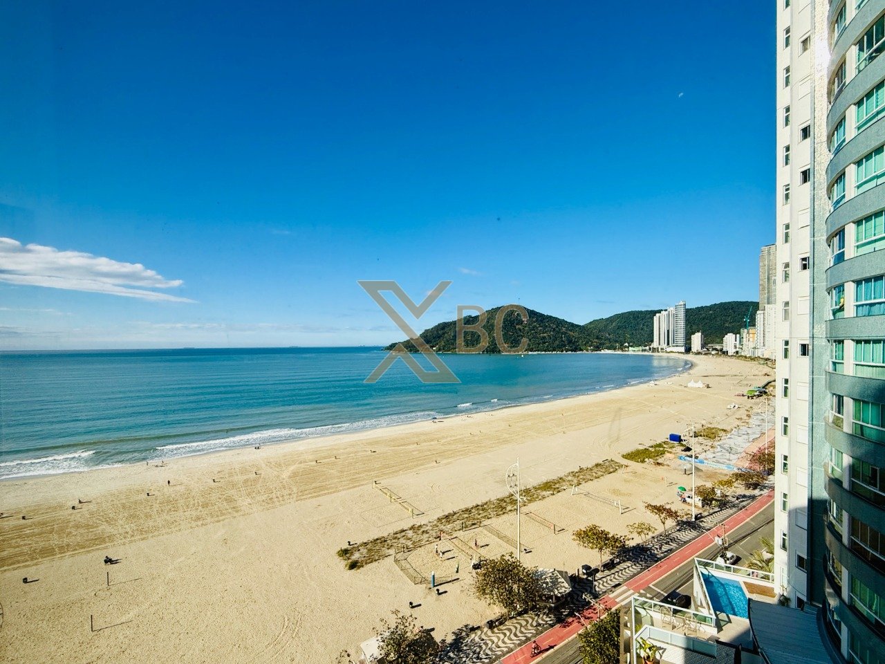 Residencial Alice - Apartamento na Barra Sul de Balneário Camboriú