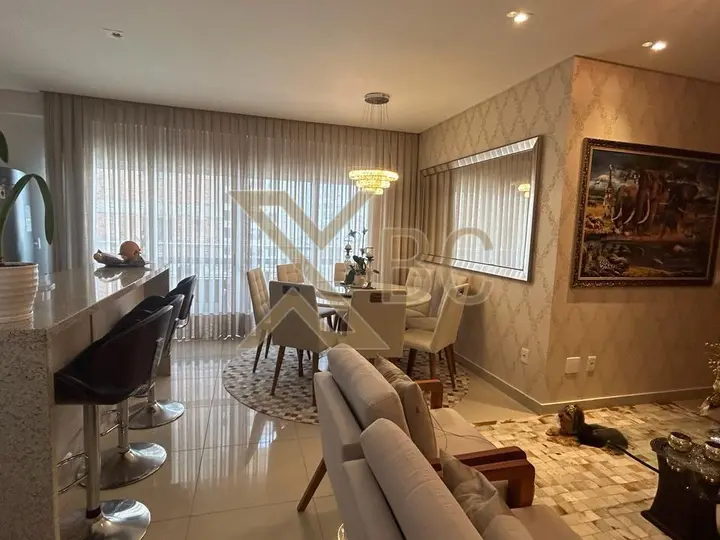 Mont Saint Michel - Apartamento à venda 3 dormitórios, sendo 1 suíte no Centro