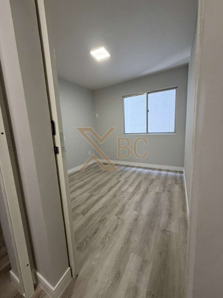 Apartamento à venda no Edifício Via Veneto - Centro de Balneário Camboriú