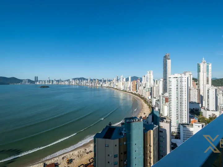 Edifício Infinity Coast - Apartamento mobiliado à venda na Barra Norte de Balneário Camboriú