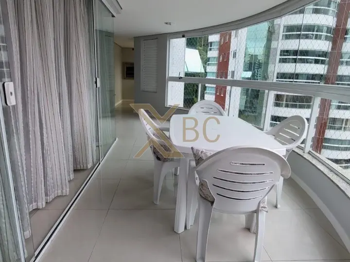 Residencial Bellas Artes - Pioneiros | Apartamento à venda com 3 dormitórios e 2 vagas em Balneário Camboriú