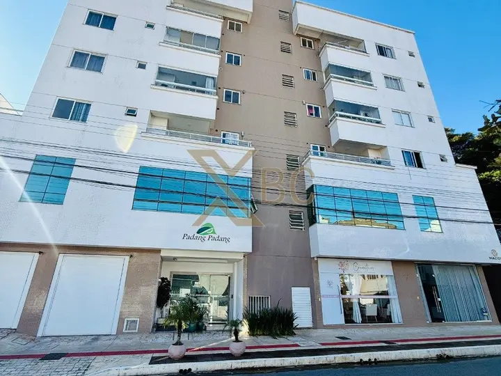 Edifício Padang Padang - Apartamento com 3 dormitórios no Bairro das Nações, Balneário Camboriú