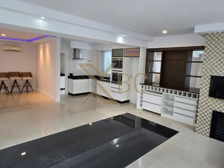Leal Tower Residence - Apartamento Semi Mobiliado em Balneário Camboriú