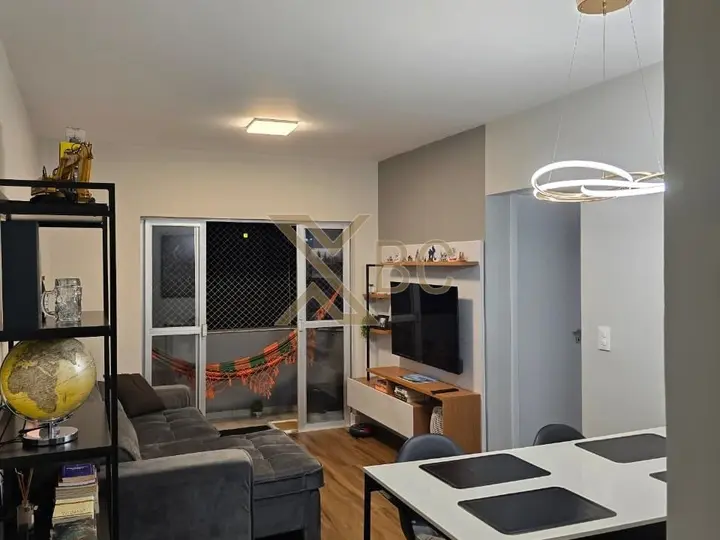 Apartamento à venda no Edifício Paradise - Centro de Balneário Camboriú