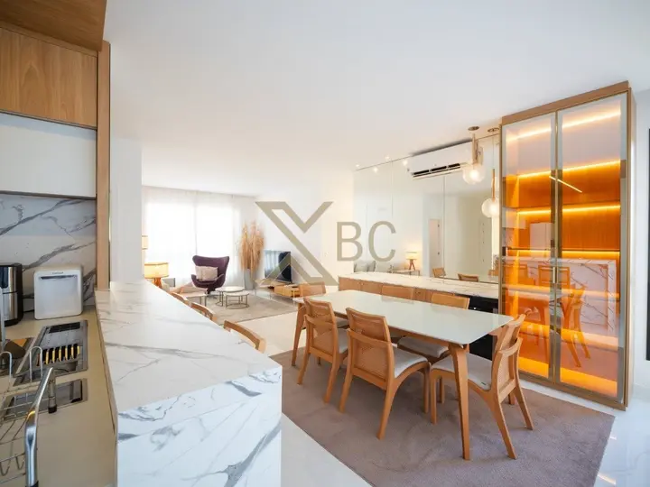 Porto Rotterdam Residence - Apartamento com 3 suítes e 130 m² no Centro de Balneário Camboriú