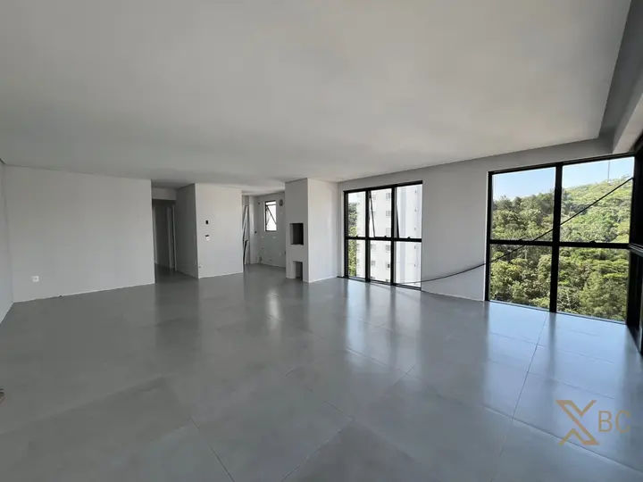 Apartamento à Venda no Edifício Costa Esmeralda - Pioneiros, Balneário Camboriú