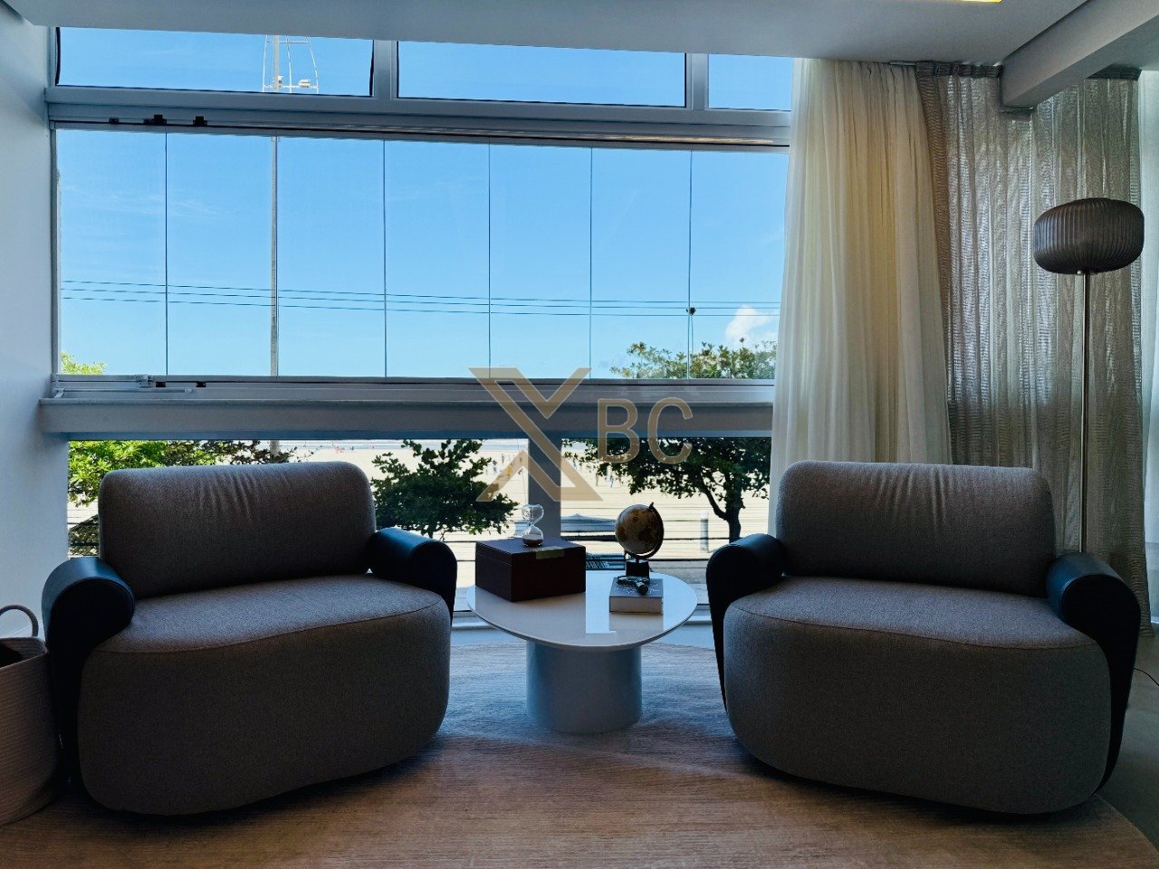 Edifício Araguaia - Apartamento à venda no Centro de Balneário Camboriú