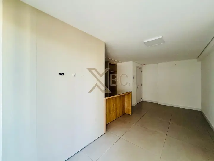 Edifício Duo Praia Brava - Apartamento para locação anual com 2 dormitórios (1 suíte) na Praia Brava
