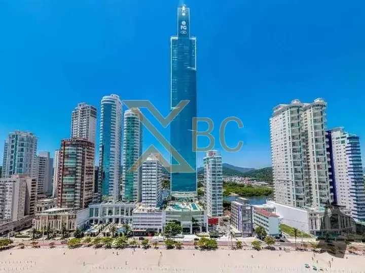 Apartamento no One Tower - FG Empreendimentos | Frente mar com 4 suítes e 4 vagas em Balneário Camboriú