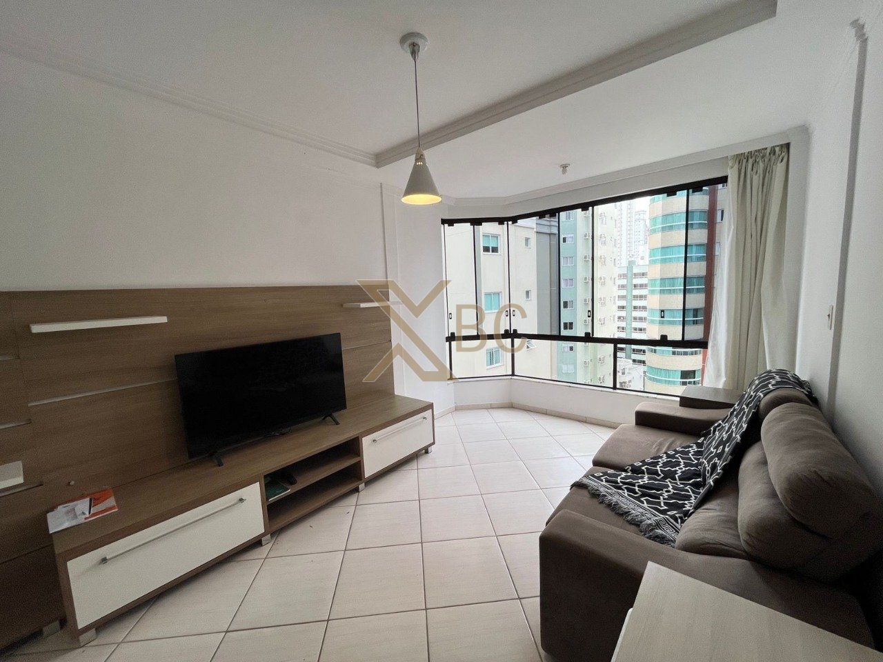 Edifício Anelise - Apartamento à venda no Centro de Balneário Camboriú