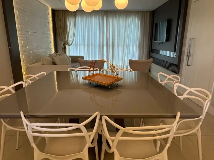 Phoenix Tower - Apartamento com 3 Suítes a 200 Metros da Praia no Centro de Balneário Camboriú