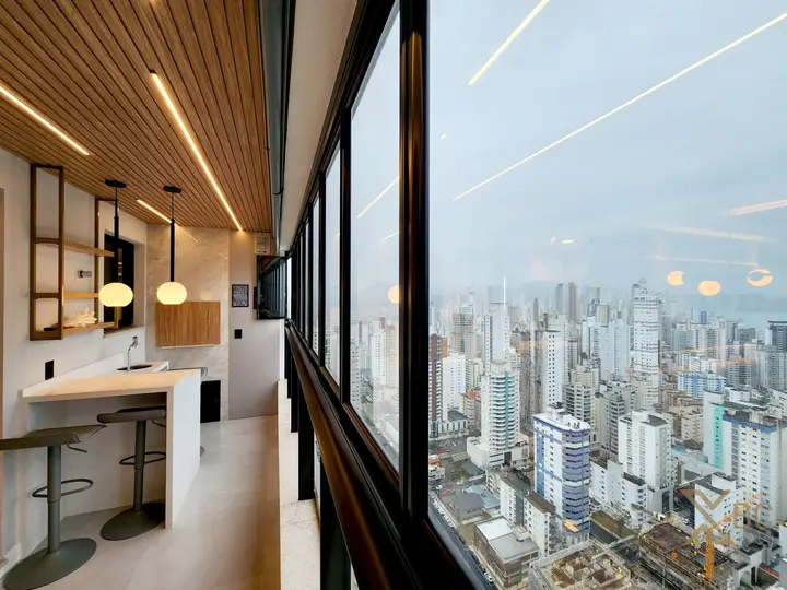 Apartamento Mobiliado à Venda no Edifício Argos Residence - Centro Sul de Balneário Camboriú