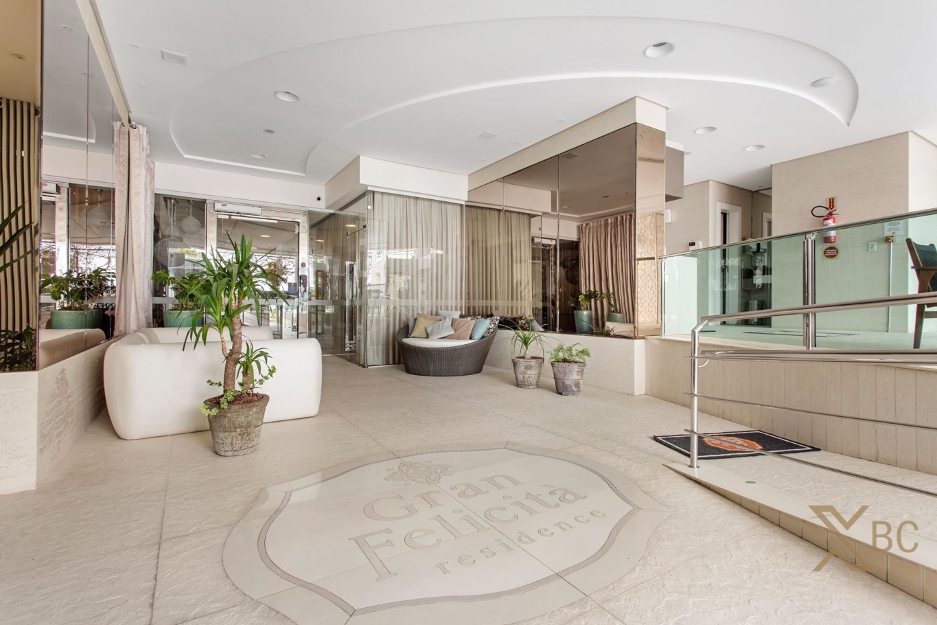 Gran Felicitá - Apartamento Frente Mar com 4 Suítes para alugar no Centro de Balneário Camboriú