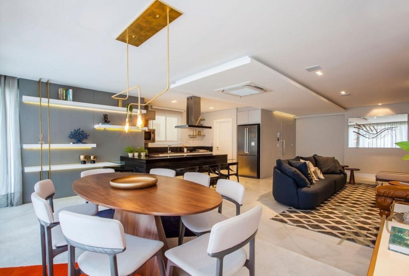 Apartamento de Luxo à Venda no Edifício Ocean Breeze - Centro de Balneário Camboriú
