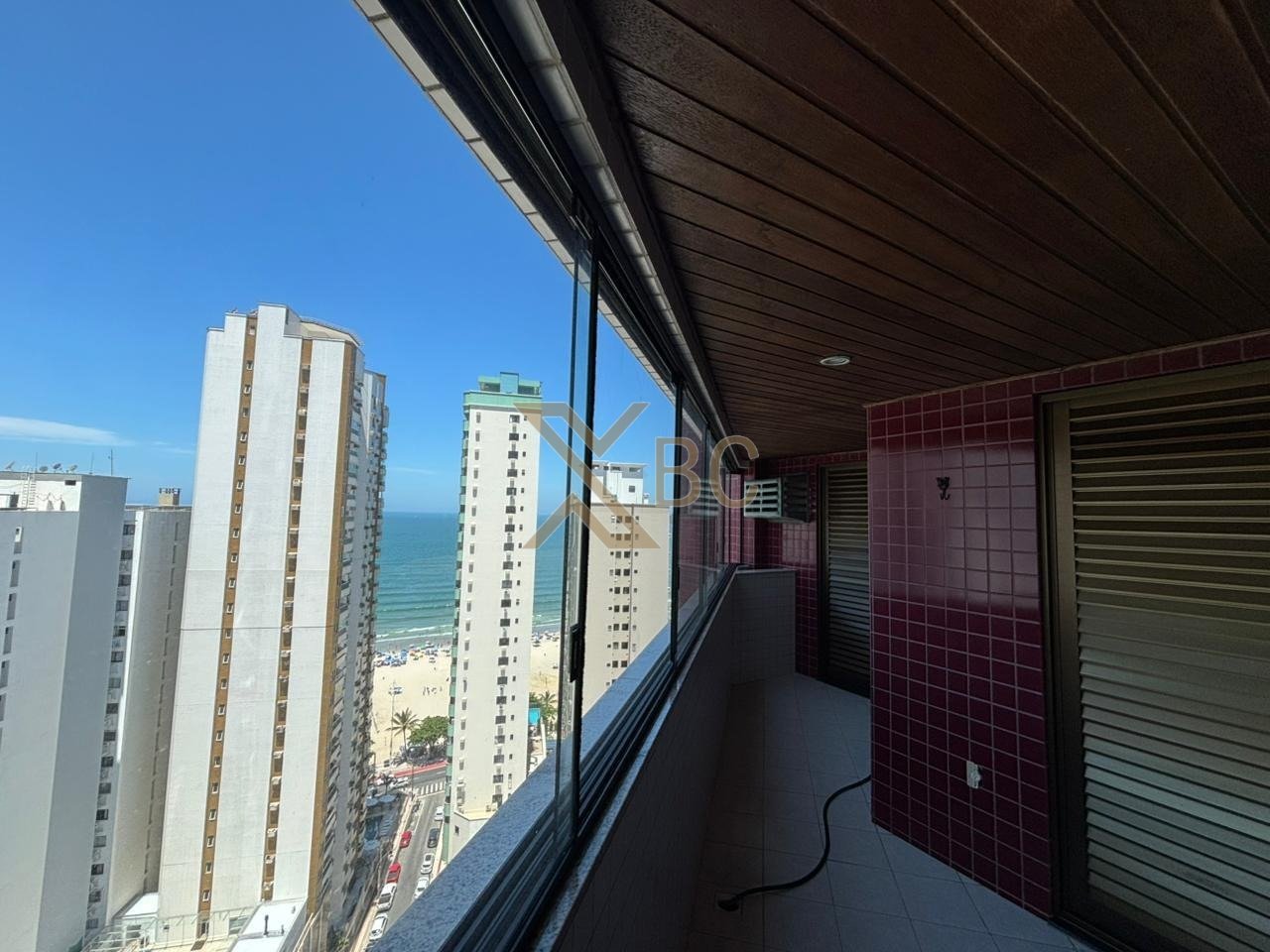 Apartamento à Venda no Columbus Tower com Vista Mar - Centro BC