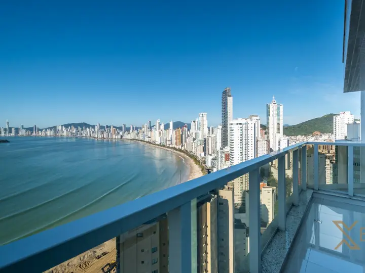 Edifício Infinity Coast - Apartamento mobiliado à venda na Barra Norte de Balneário Camboriú