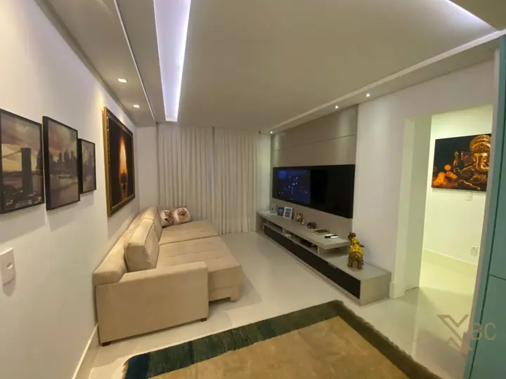 Edifício Essence Residence - Apartamento Vista Mar à Venda no Bairro Pioneiros - Balneário Camboriú