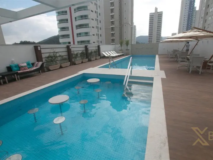Apartamento Mobiliado à Venda no Sistina Tower - Centro de Balneário Camboriú/SC