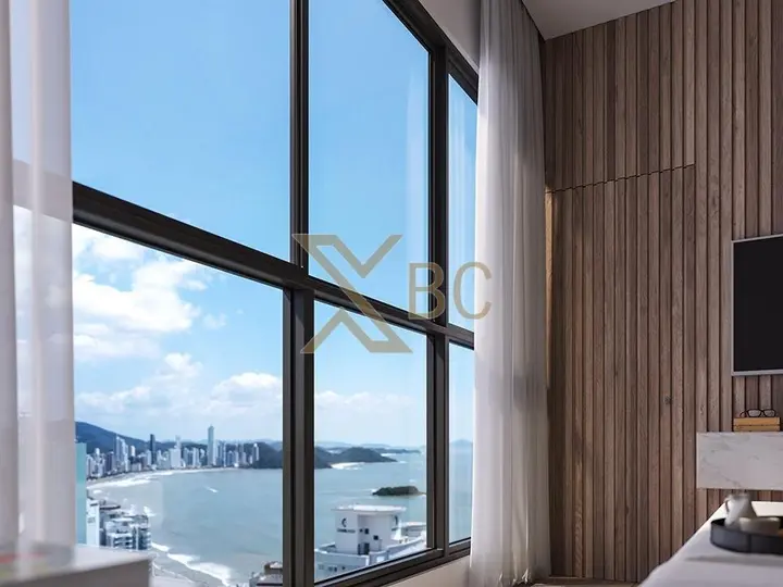 Edifício 135 Jardins - Apartamento com 4 suítes e 3 vagas no Centro de Balneário Camboriú
