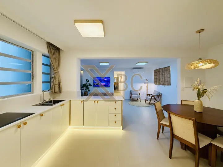 Anna Christina - Apartamento à venda 2 dormitórios no Centro