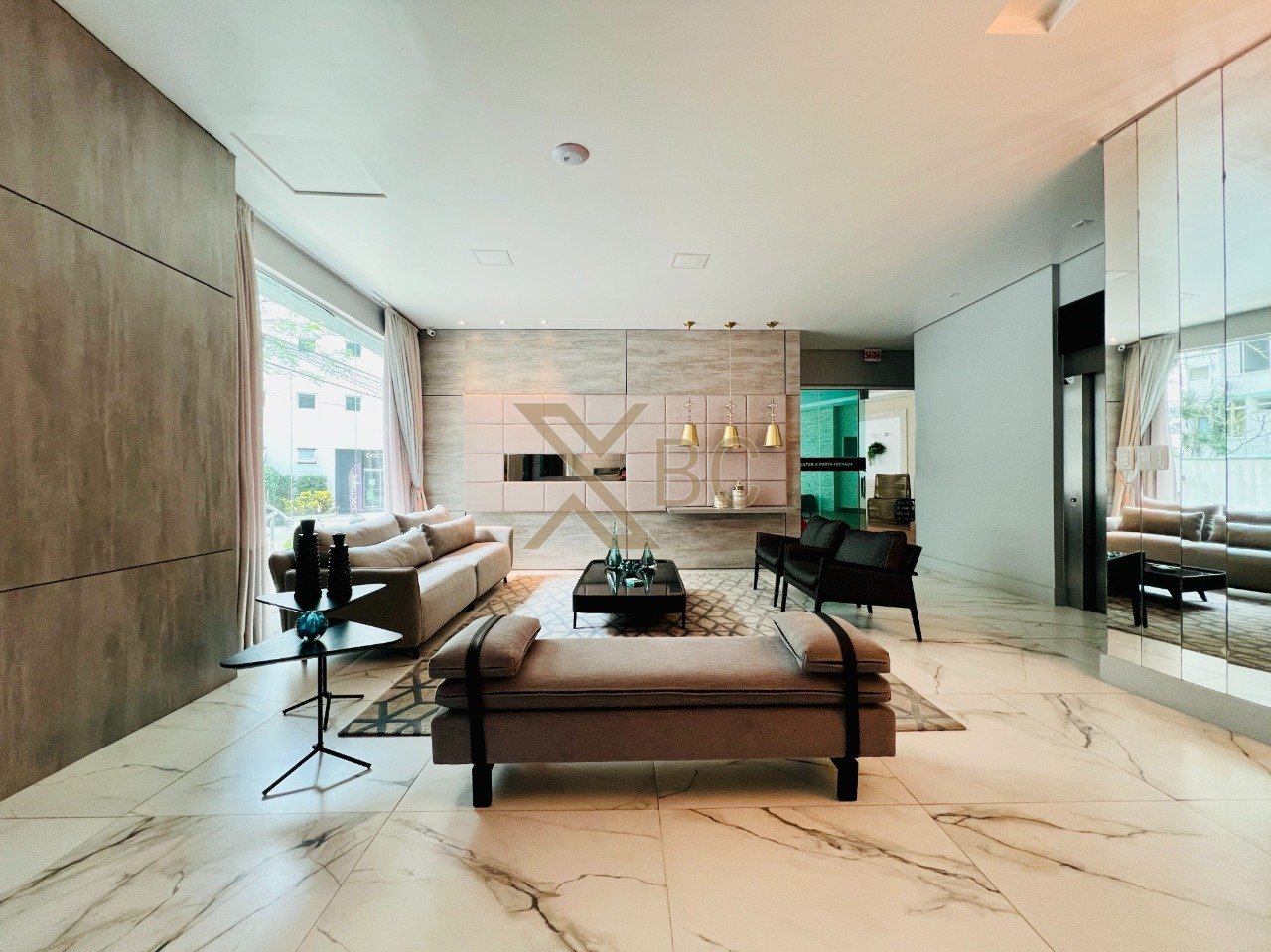 Apartamento 3 dormitórios em Centro Balneário Camboriú