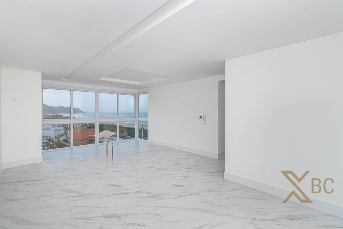 Brava Prime - Apartamento Vista Mar com 3 Suítes à Venda na Praia Brava - 2 Vagas