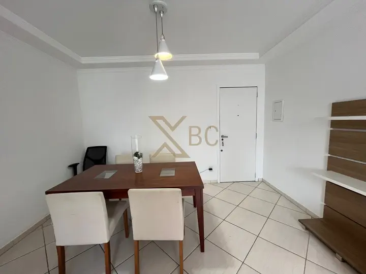 Edifício Anelise - Apartamento à venda no Centro de Balneário Camboriú