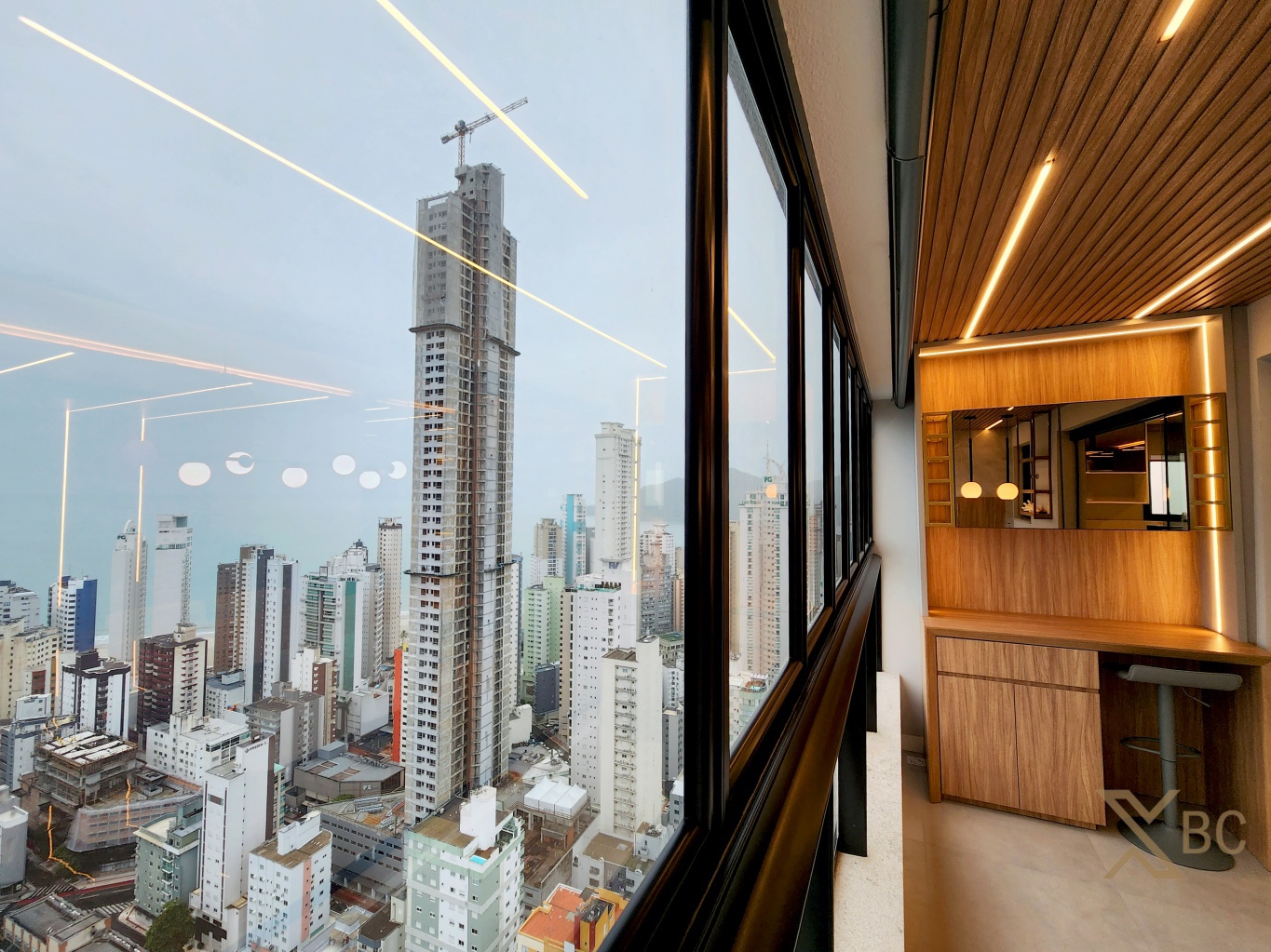 Apartamento Mobiliado à Venda no Edifício Argos Residence - Centro Sul de Balneário Camboriú